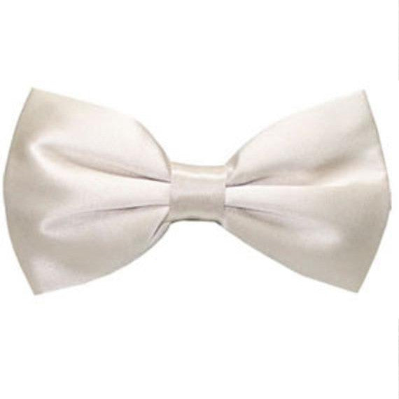 Ray of Ivory Silk Bow Tie | Ties n' Cuffs